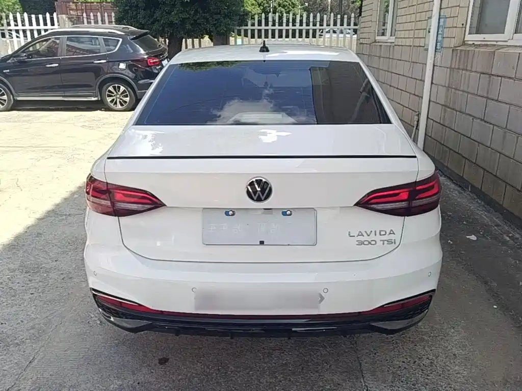 Volkswagen Lavida, миниатюра 6