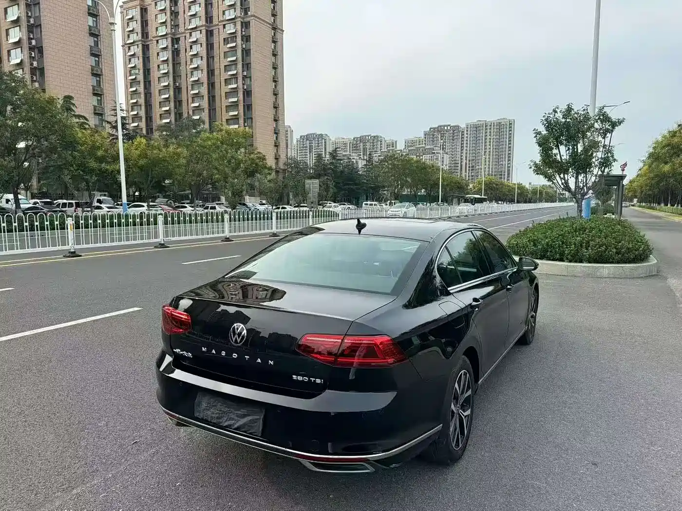 Volkswagen Magotan 2020 280TSI DSG Comfort фото 8
