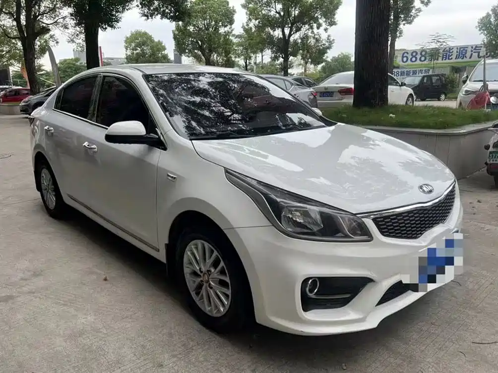 Kia K2 2017 2017 Sedan 1.4L AT GLS