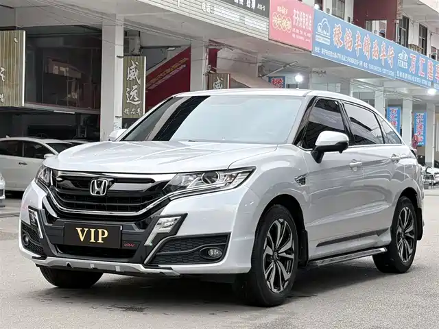 HONDA UR V
