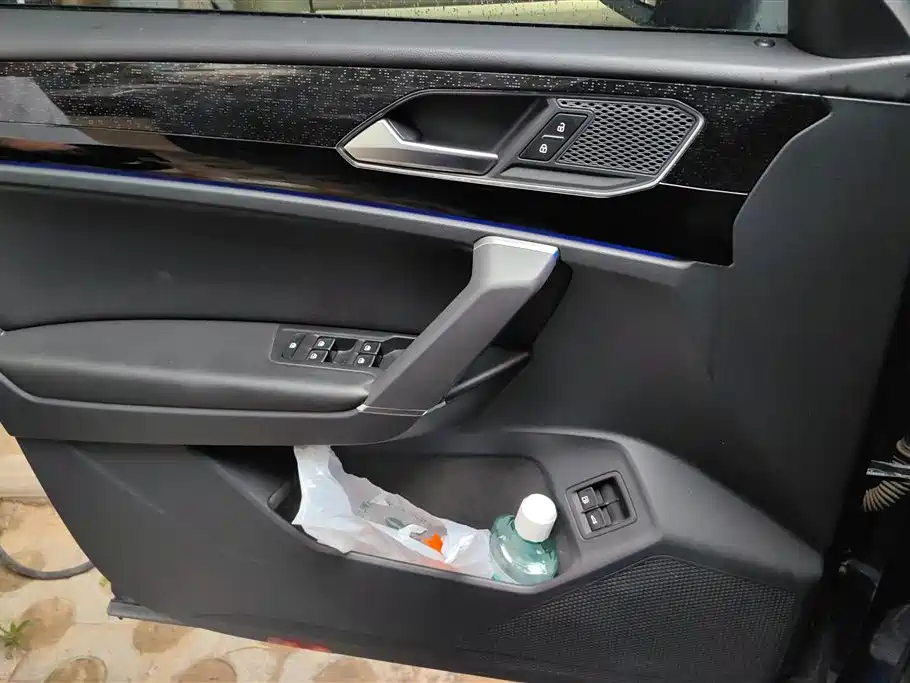Volkswagen Tayron GTE Plug-in Hybrid 2020 Model 1.4T Luxury фото 7