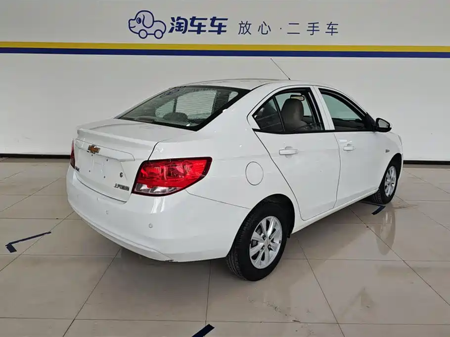 Chevrolet Sail 2018 Sail 3 1.3L AMT Ideal фото 3