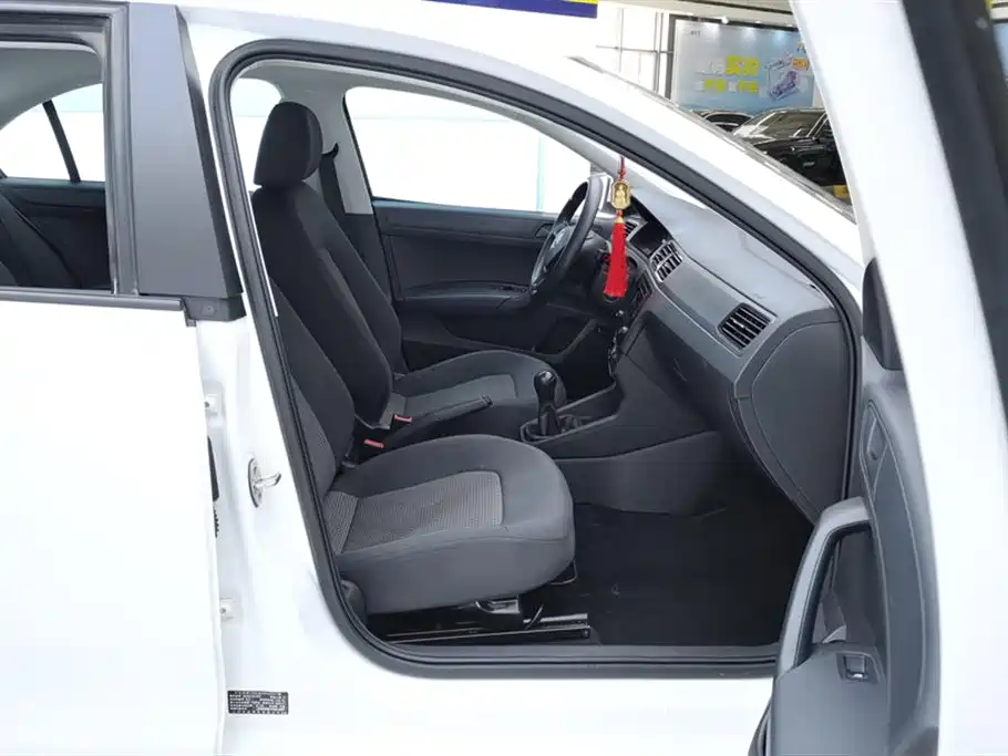 Volkswagen Santana 2021 1.5L Manual Trend Edition фото 8