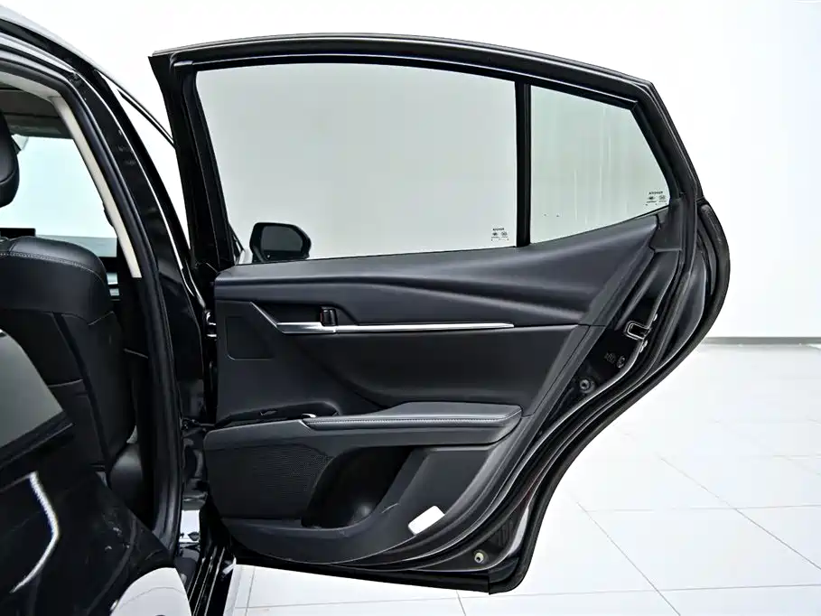 Toyota Camry 2024 2.0G Premium Edition фото 22