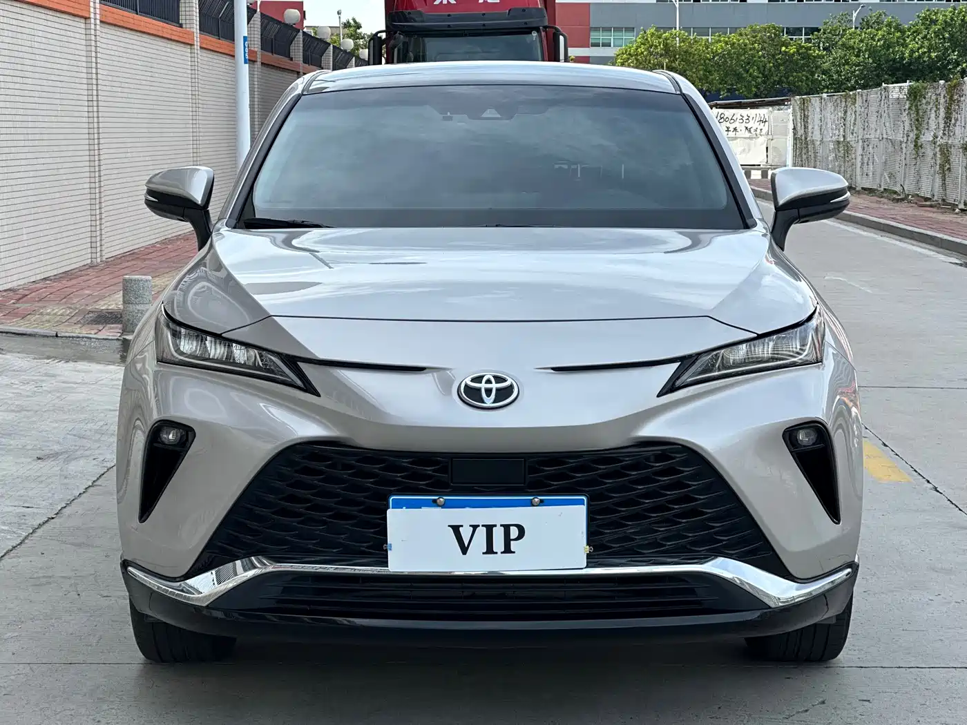 Toyota Venza 2024 2023 2.0L CVT FWD Luxury