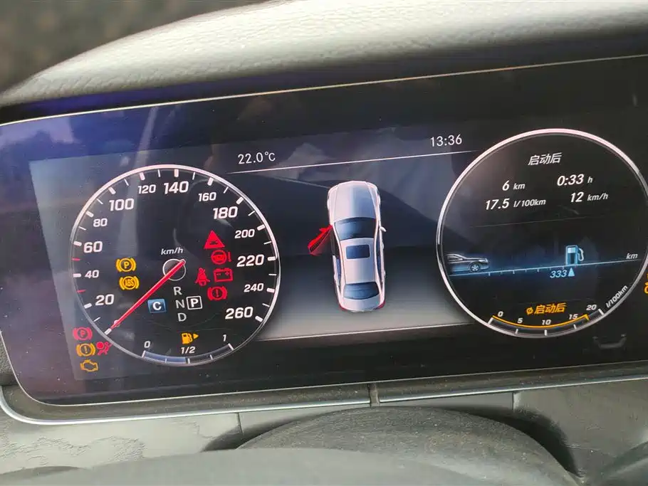 Mercedes-Benz E-Class 2016 E 200 L Sport Type фото 14