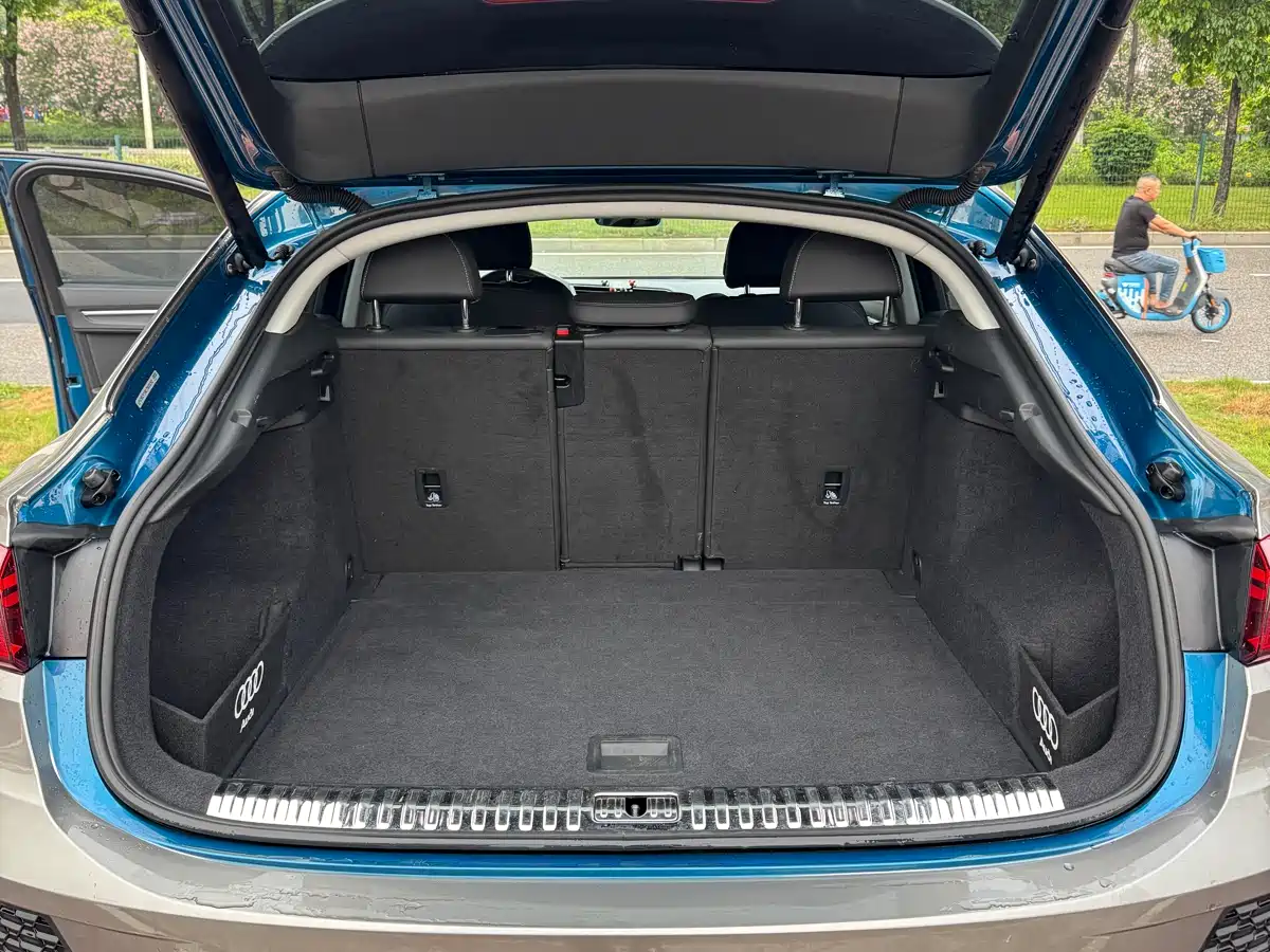 Audi Q3 Sportback 2020 45 TFSI quattro Luxury фото 14