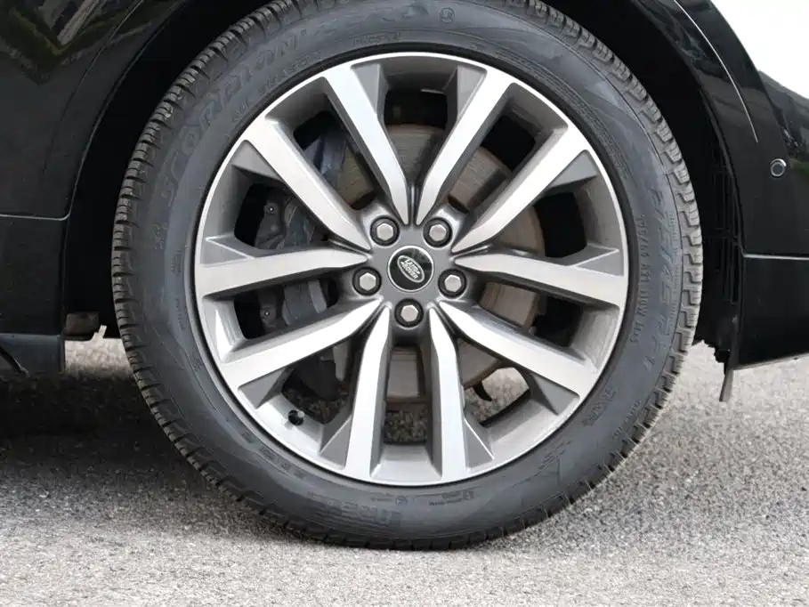 Land Rover Discovery 2025 2025 360PS Dynamic SE