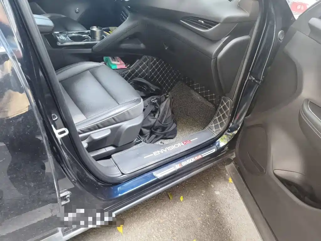 Photo 20 - Buick Envision Plus