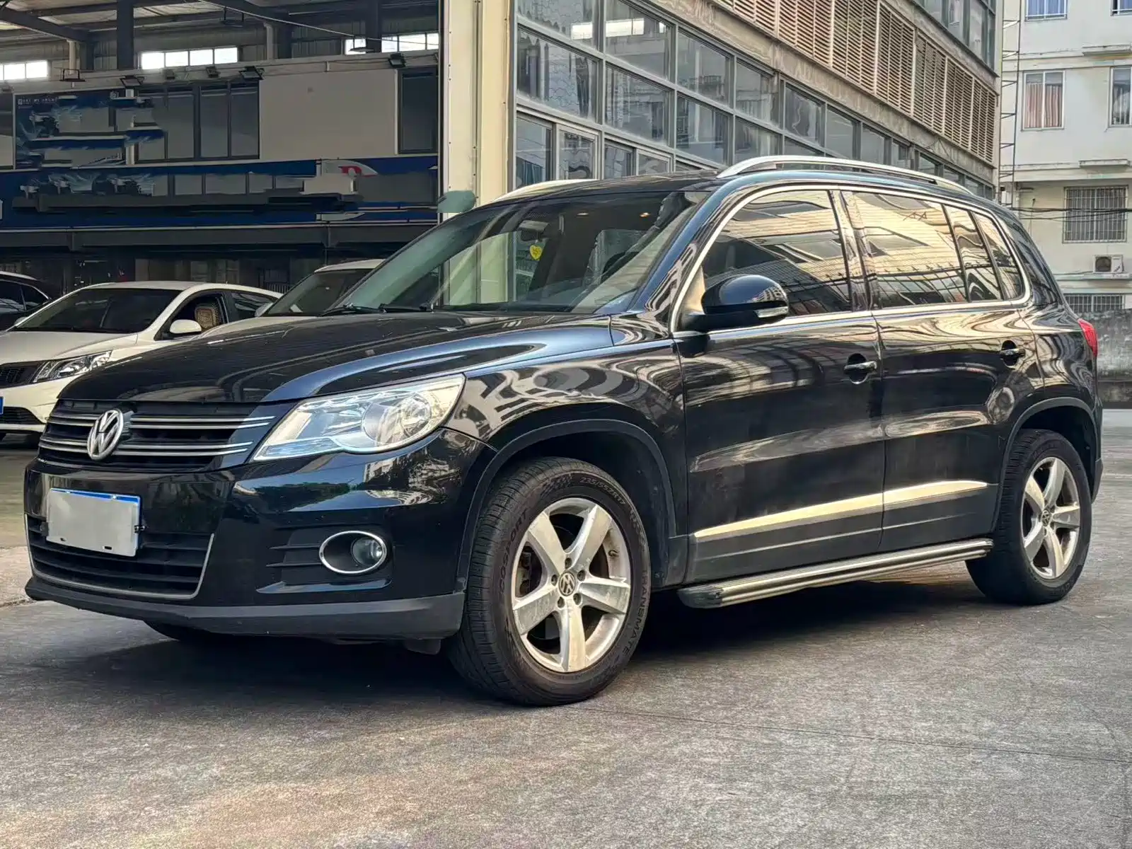 Фото 1 - Volkswagen Tiguan