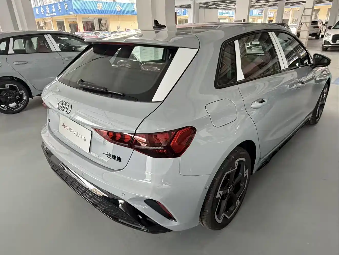 Audi A3 2025 Model Sportback 35TFSI Flying Premium + Luxury Selection Package (Southern Edition) фото 7