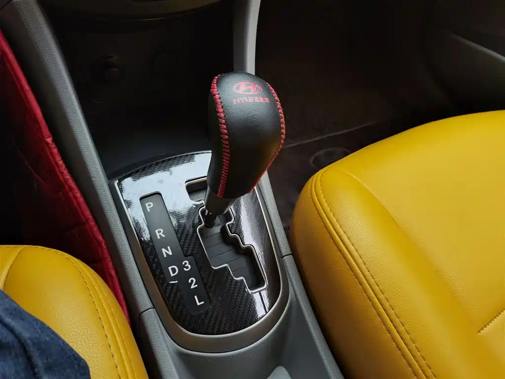 Hyundai Verna 2016 1.4L Automatic Smart GLS фото 14