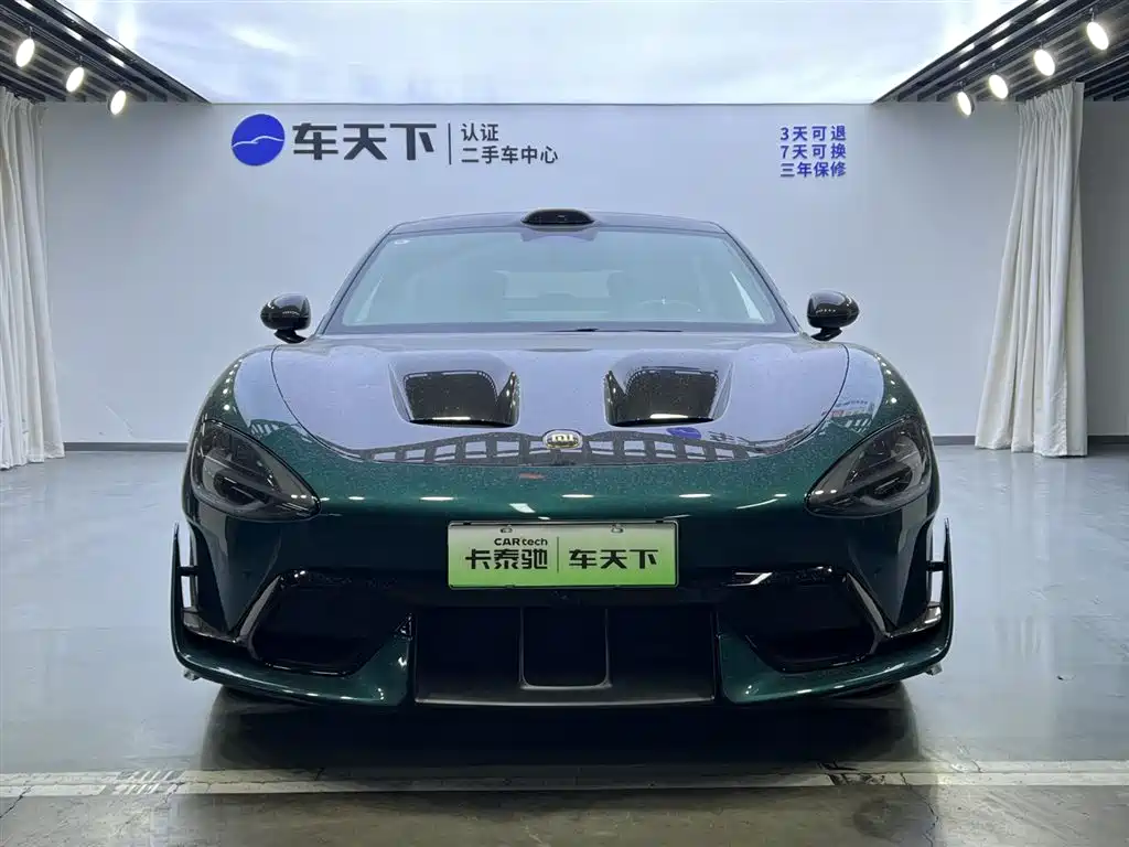 XIAOMI CAR XIAOMI SU7 ULTRA