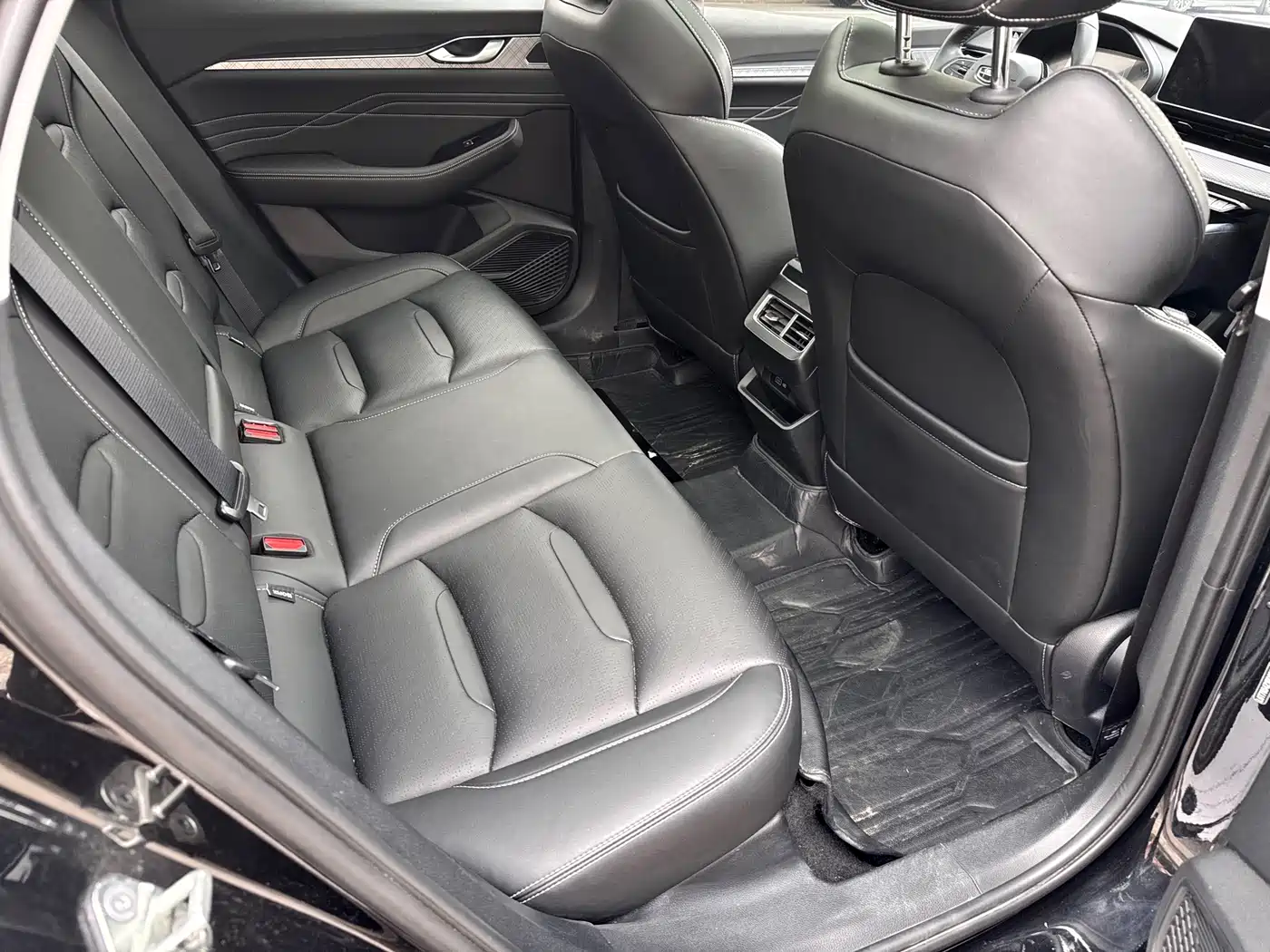 GEELY AUTOMOBILE XINGRUI