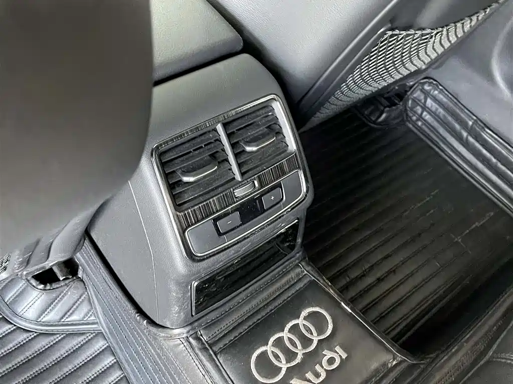 Audi A4L 2019 40 TFSI Fashion (China VI) фото 13