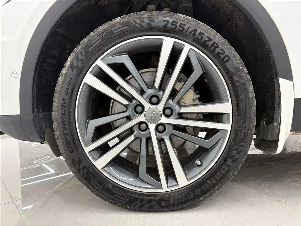Audi Q5L, миниатюра 13