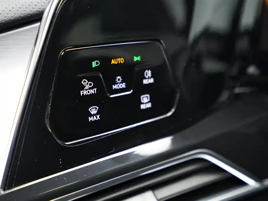 Volkswagen Talagon 2022 380TSI 4WD Luxury Premium Pro Edition 6-seater фото 7