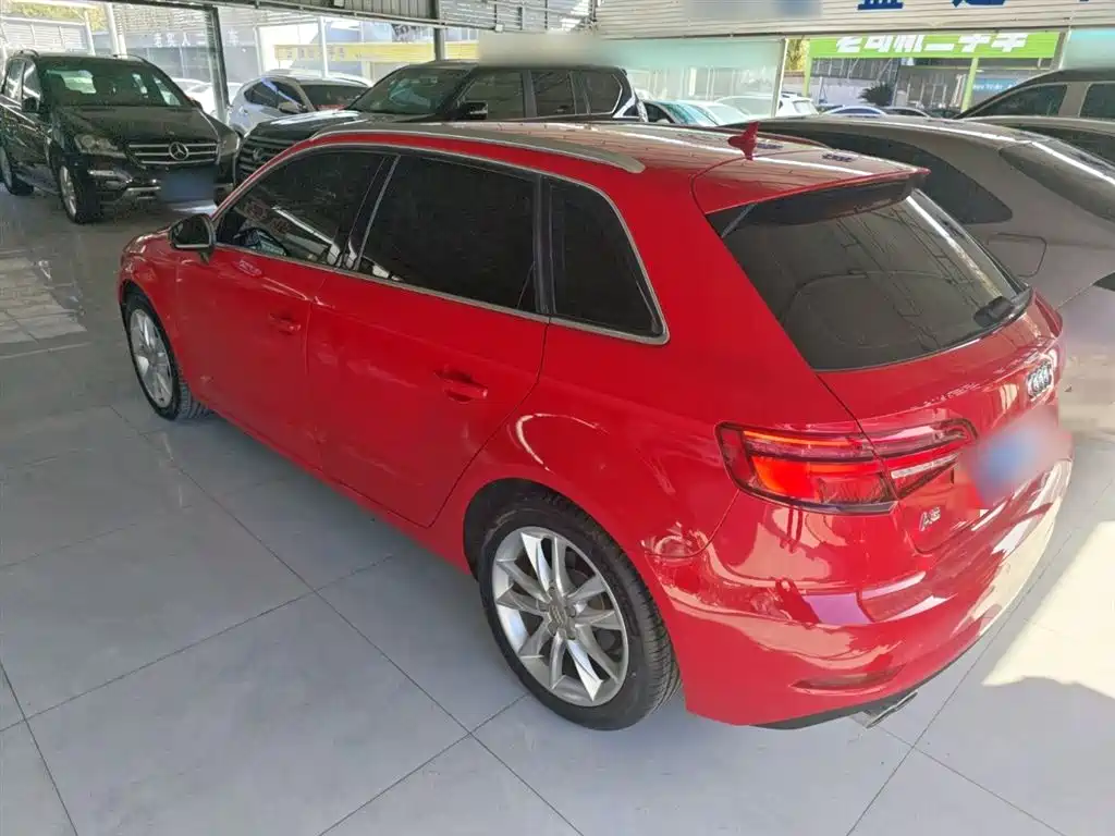 Audi A3 2018 30th Anniversary Sportback 35 TFSI Progressive фото 5