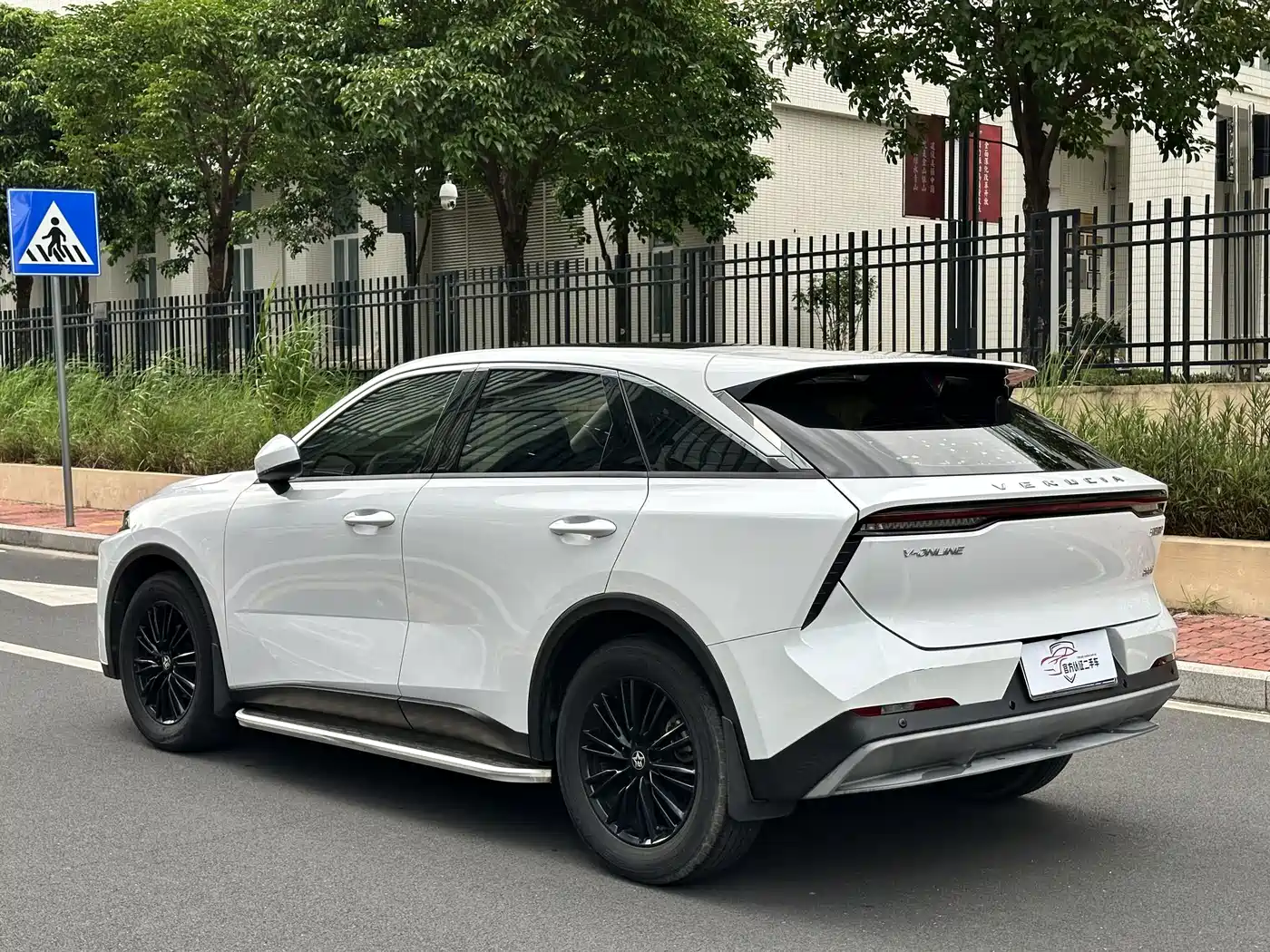 Venucia Big V 2022 2021 260T Idol Edition
