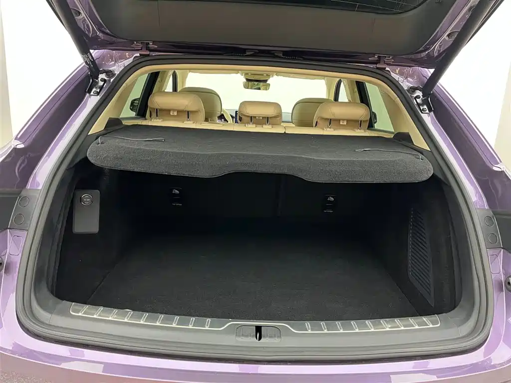 AITO Wenjie AITO M5 2025 Extended Range Ultra AWD фото 11