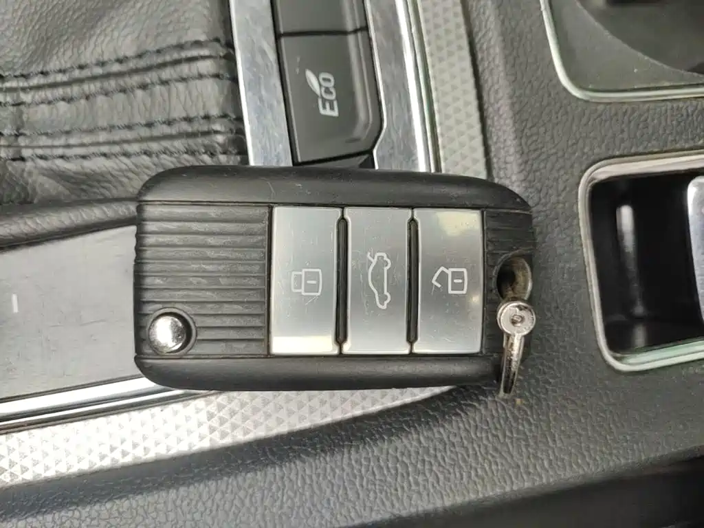 Фото 9 - Roewe i6