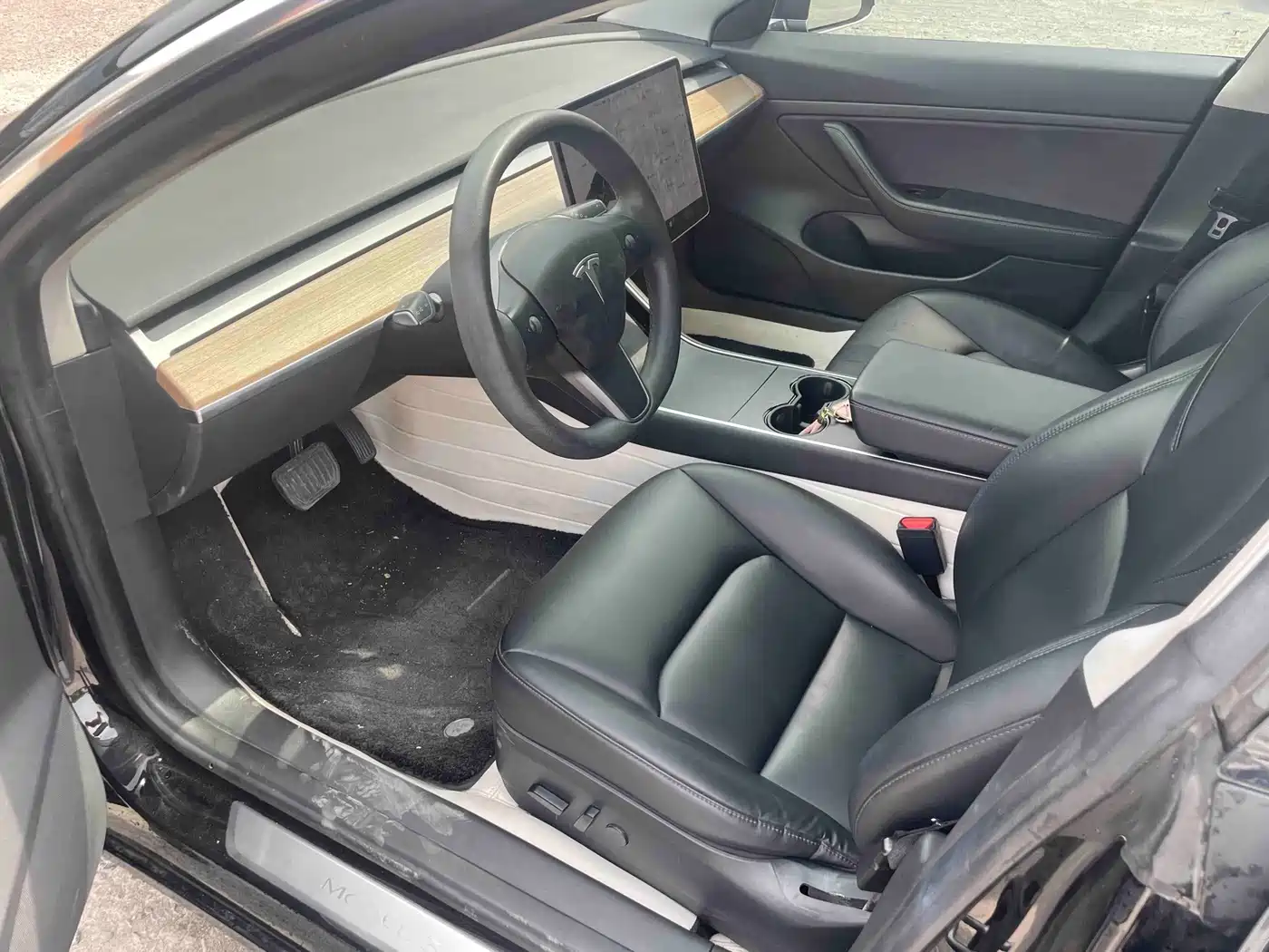 Tesla Model 3 2020 2020 Facelift Standard Range RWD Upgrade
