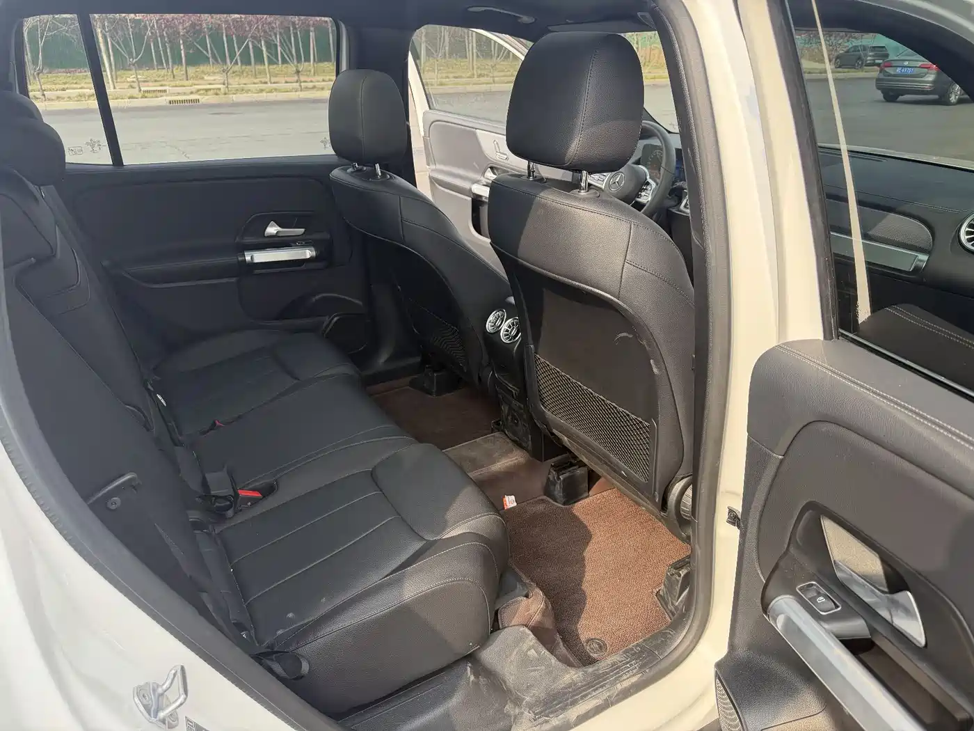 Mercedes-Benz GLB 2023 GLB 200 Dynamic фото 10