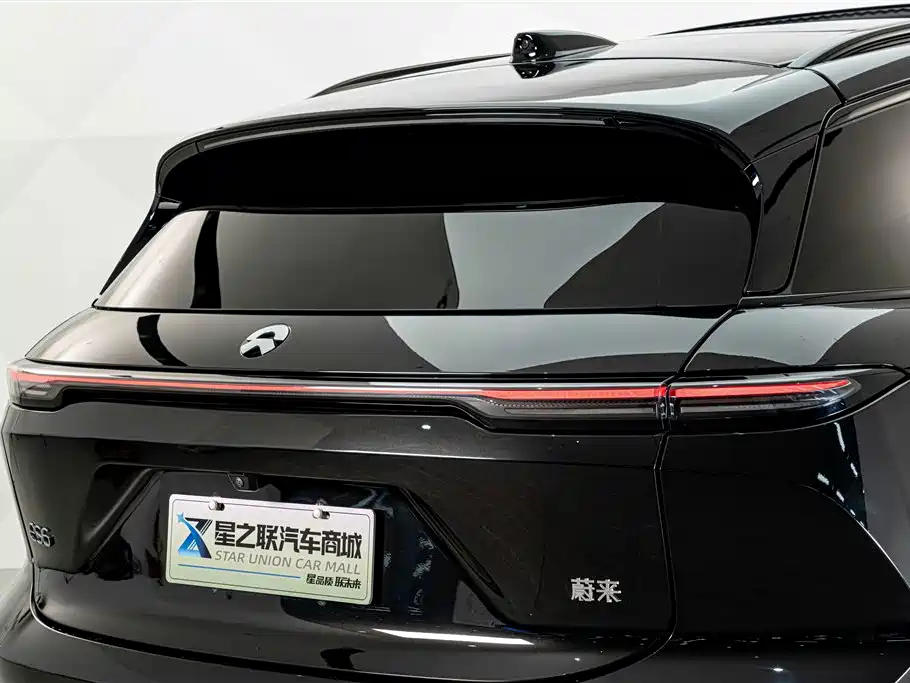 Фото 8 - NIO ES6
