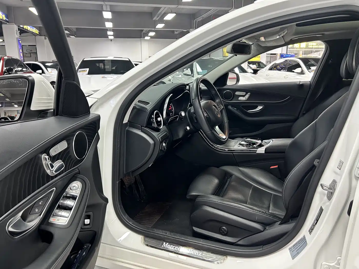 Mercedes-Benz C-Class 2018 C 200 L Sport Edition фото 6