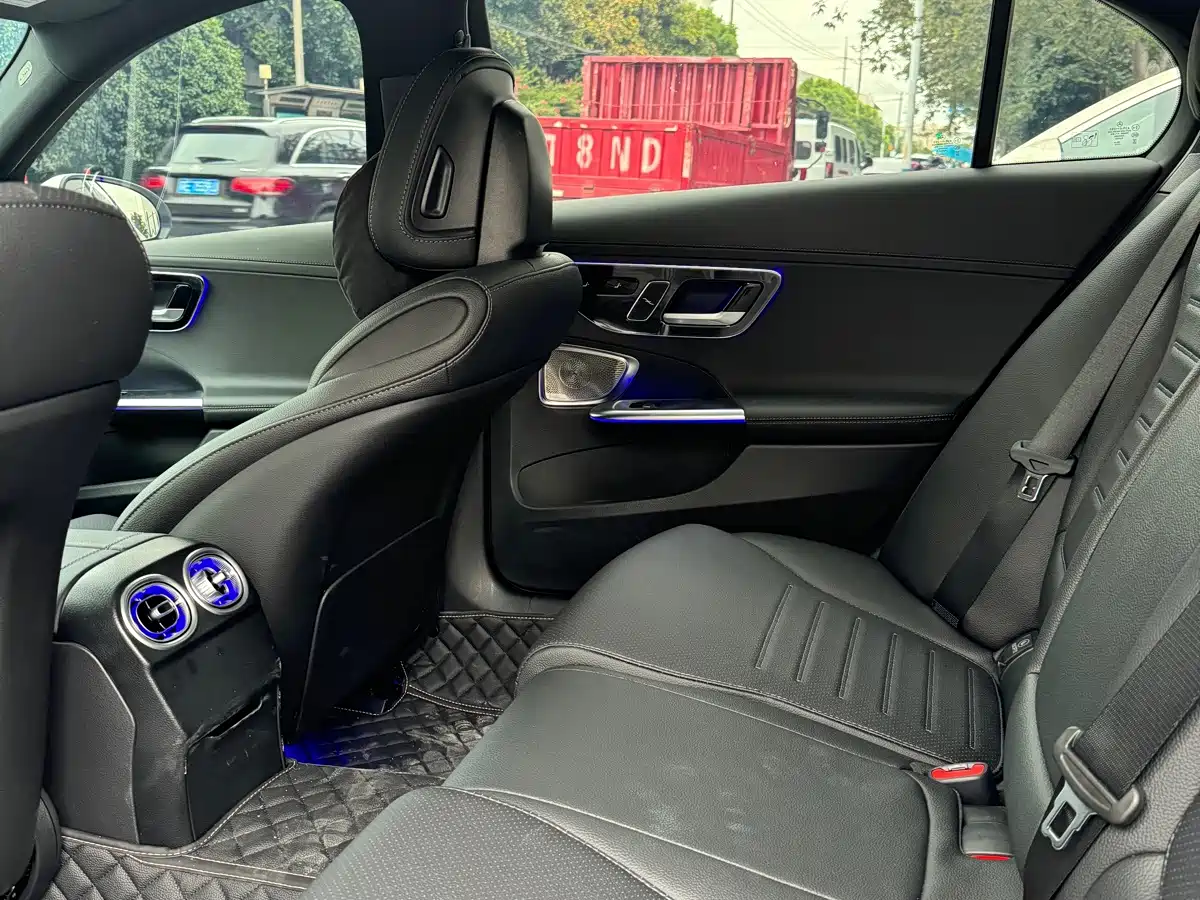 Mercedes-Benz C-Class 2026 2026 C 260 L 4MATIC Sport