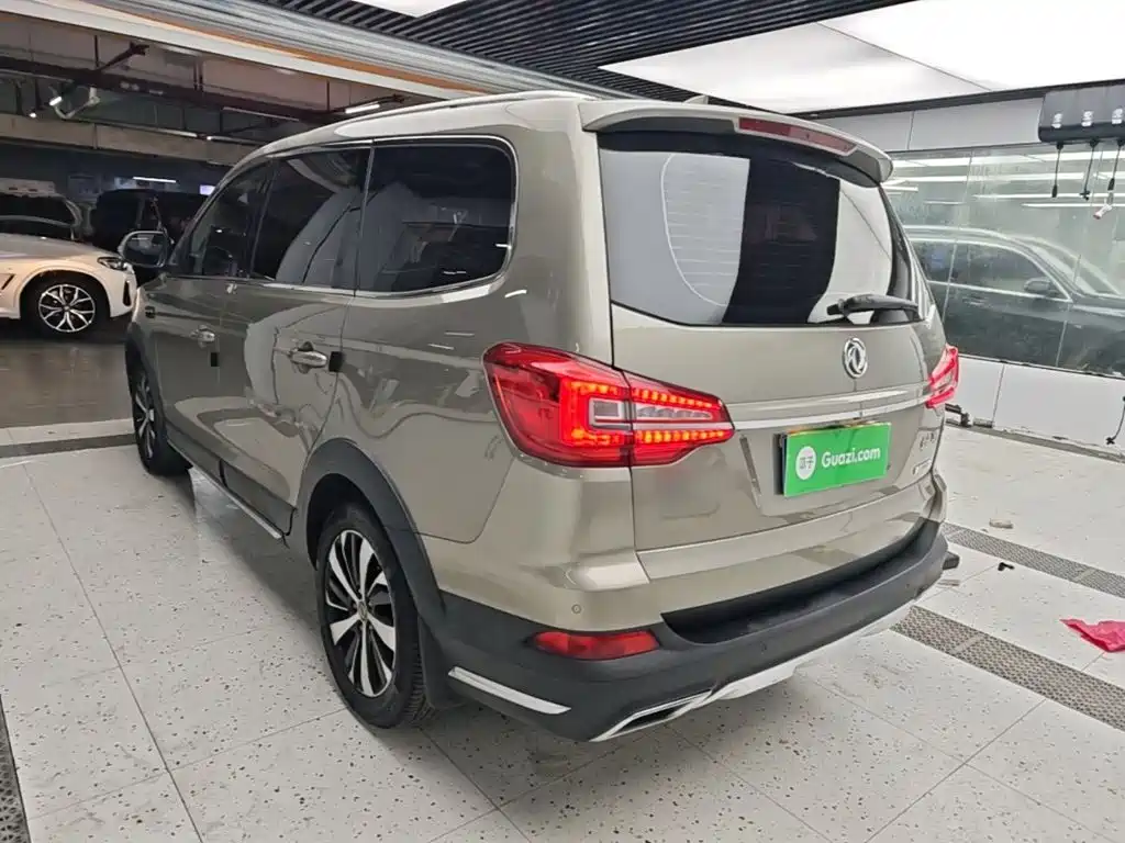 Dongfeng Fengxing Jingyi X6 2018 2017 Power Series 1.5T Manual Deluxe