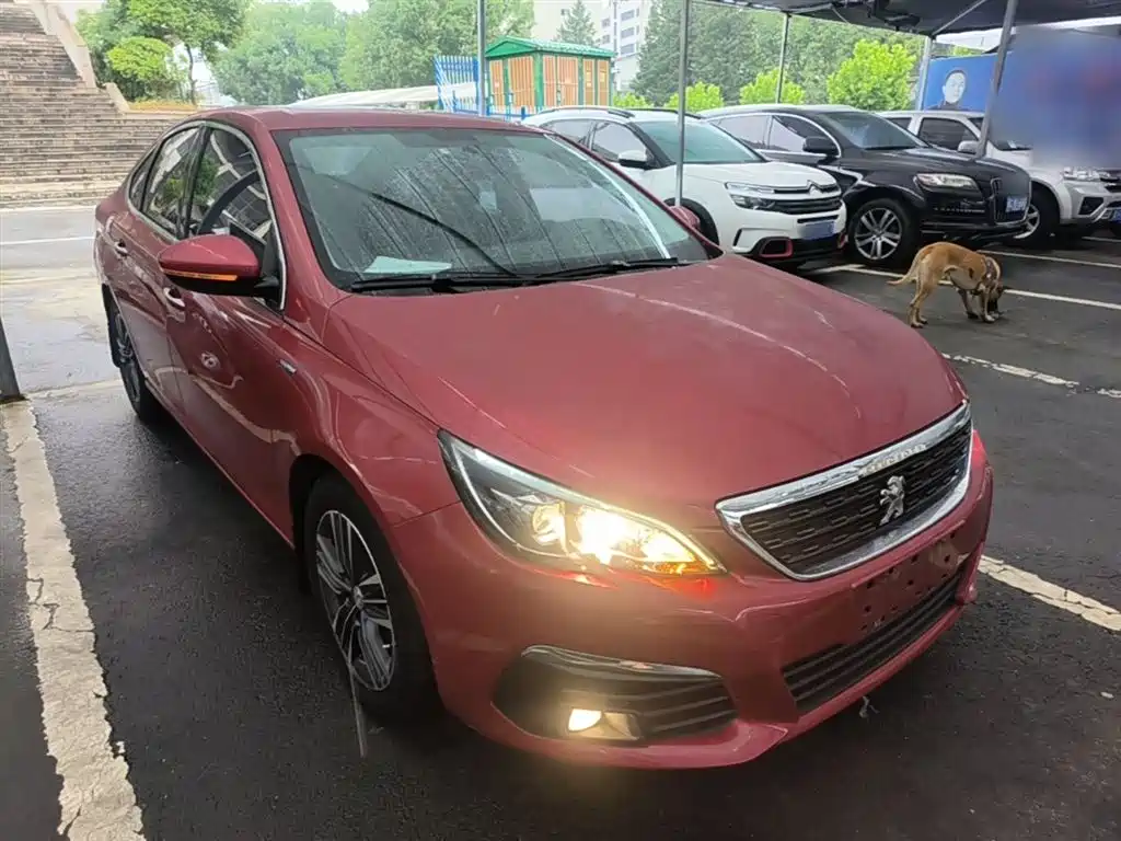 Peugeot 308 2016 230THP Automatic Luxury фото 4