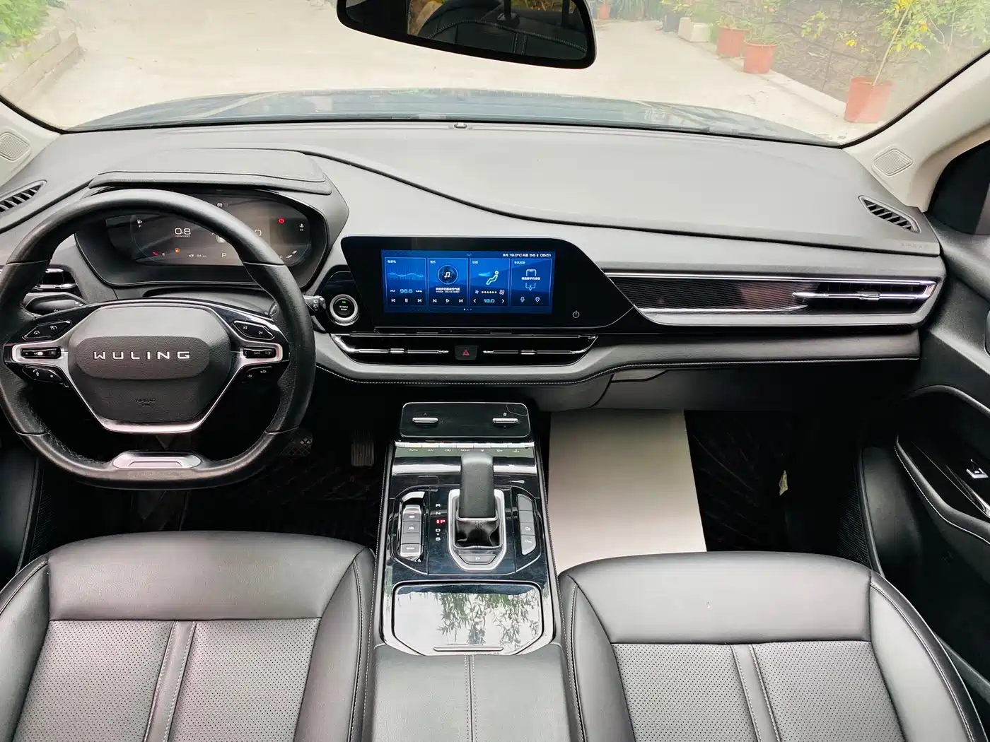 Wuling Motors Wuling Victory 2021 2020 Model 1.5T CVT Flagship First Class