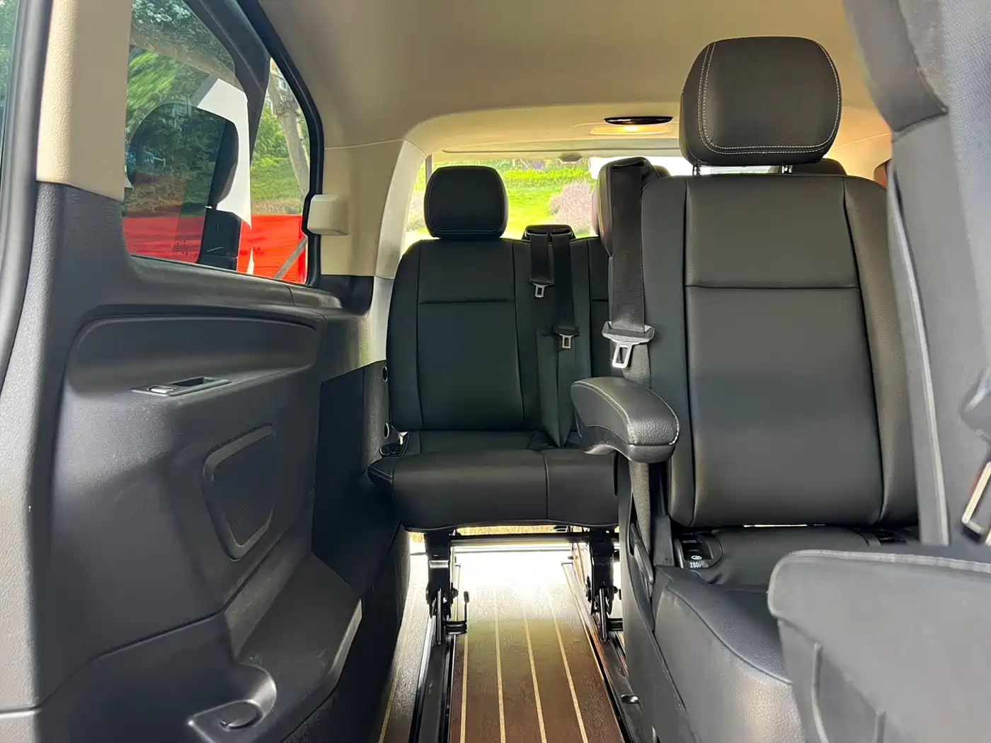 Mercedes-Benz Vito 2020 2.0T Business Edition (9-seater) фото 11
