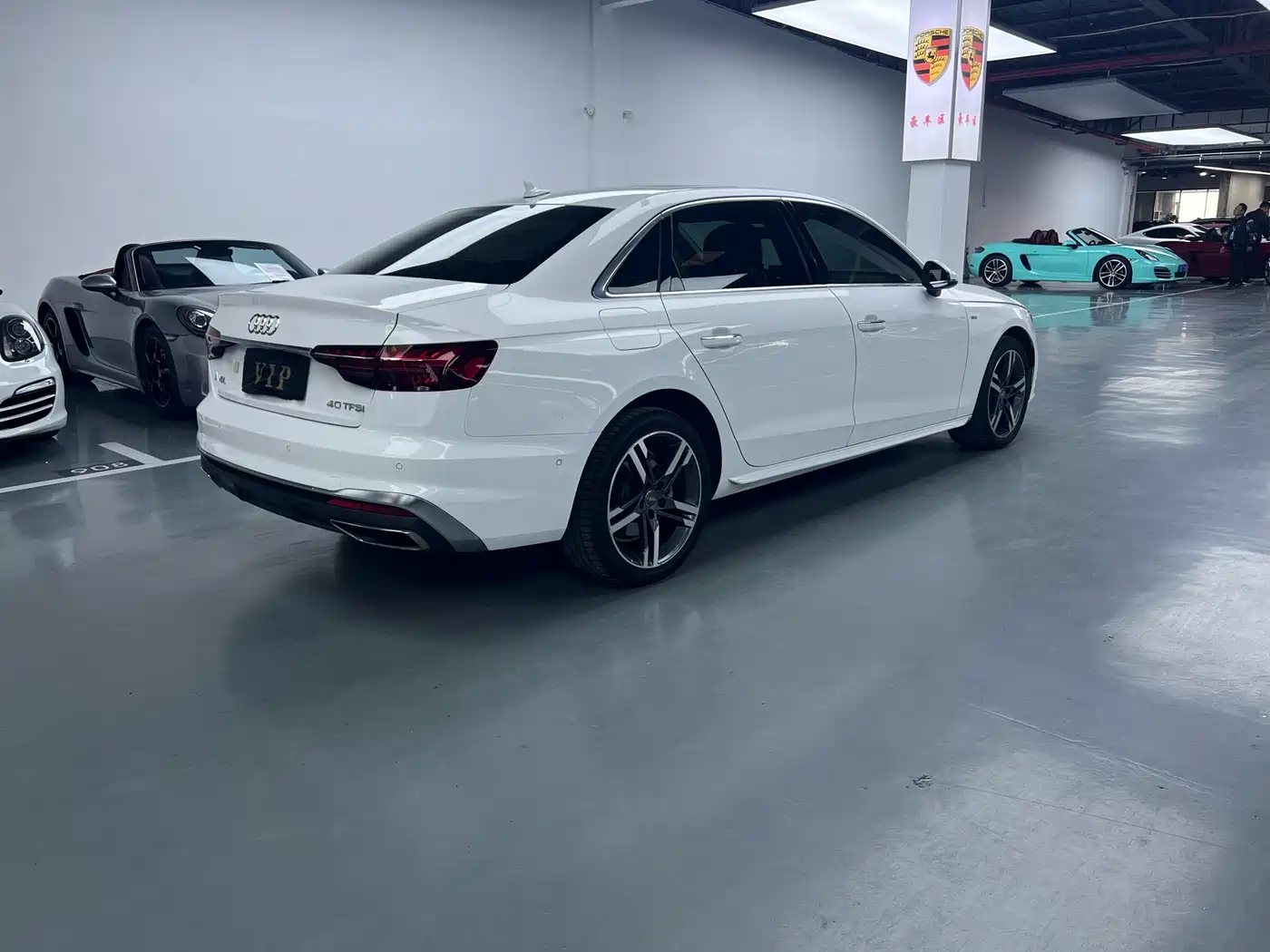 Audi A4L 2020 40 TFSI Luxury Dynamic фото 12