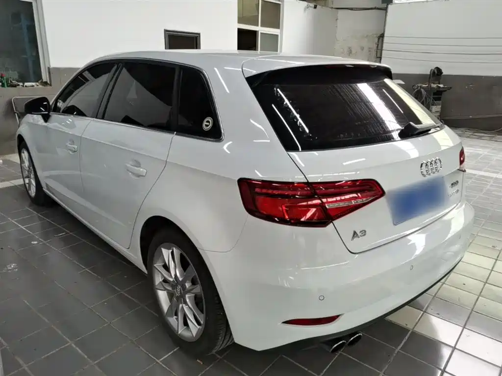 Audi A3 2017 Sportback 35 TFSI Progressive фото 5