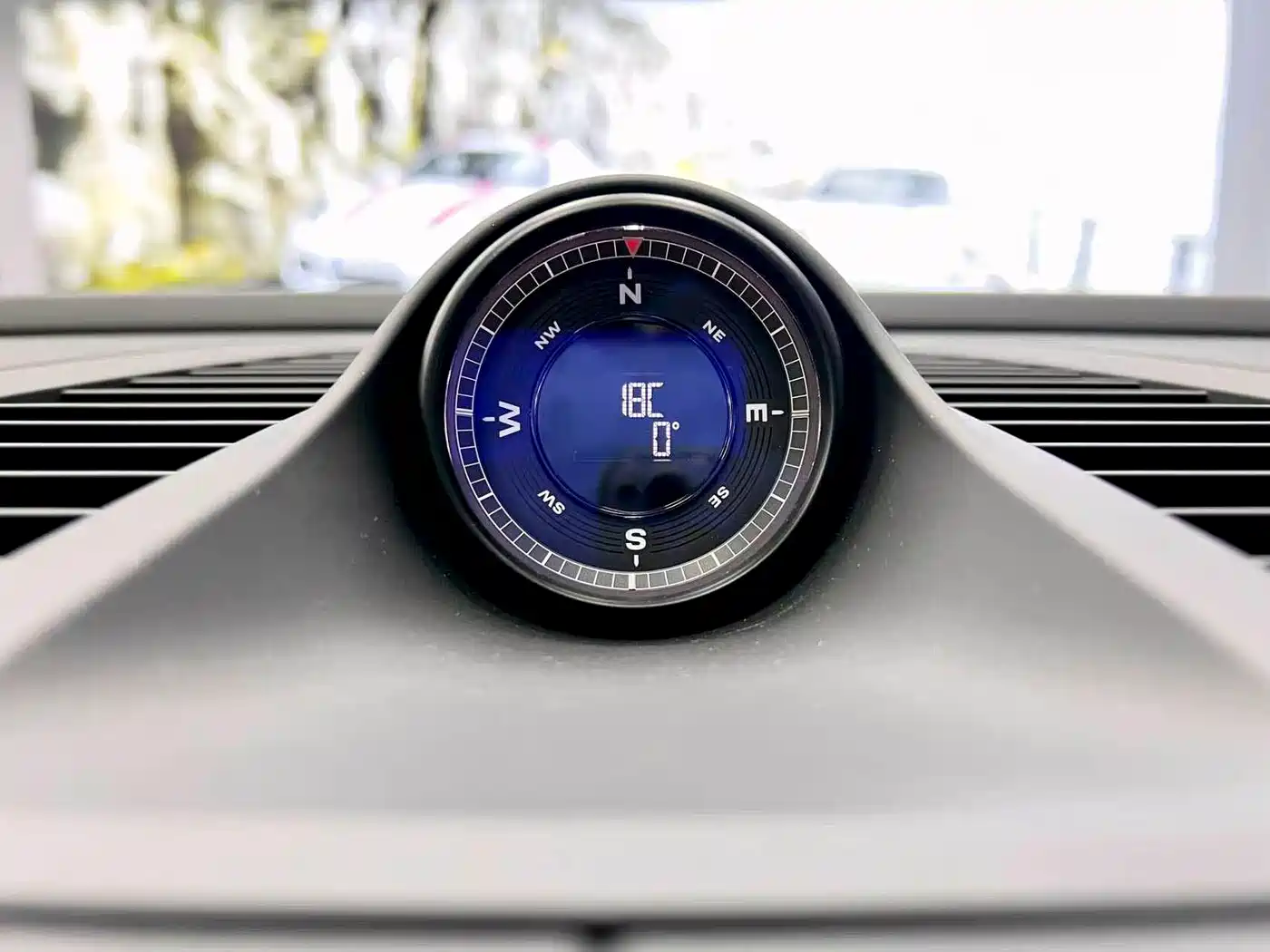 PORSCHE MACAN NEW ENERGY