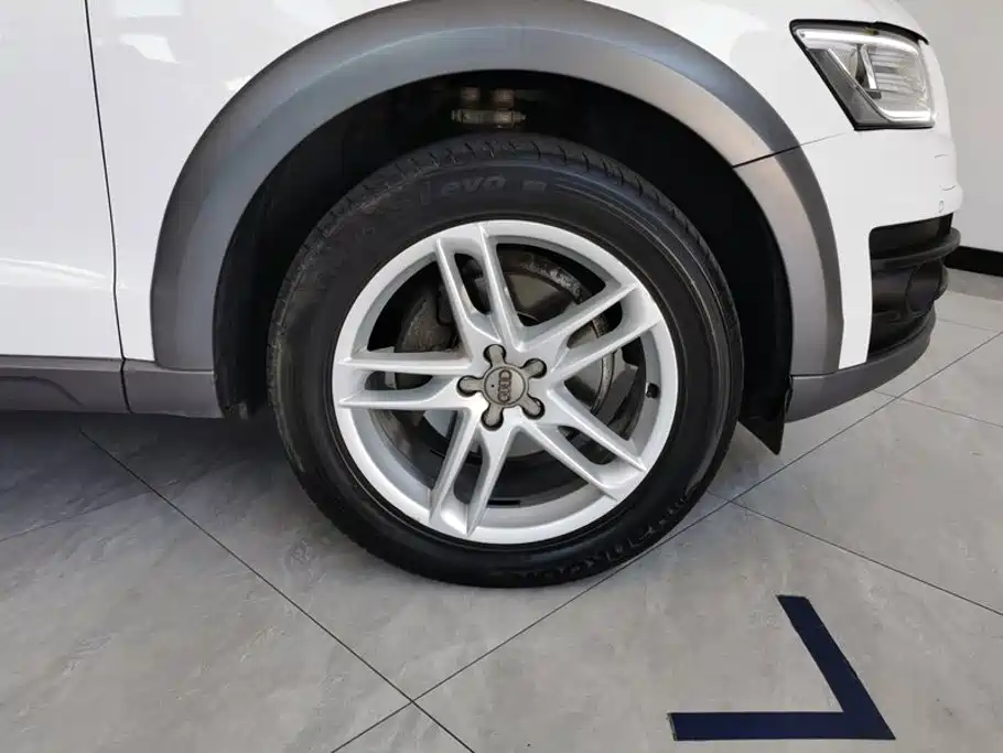 Audi Q5 2018 2018 Collector's Edition 40 TFSI Technology