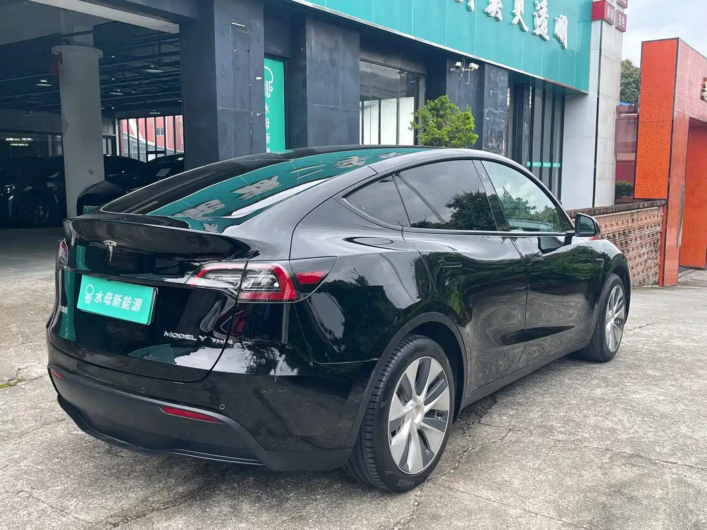 Tesla Model Y 2021 2021 Standard Range Rear-Wheel Drive