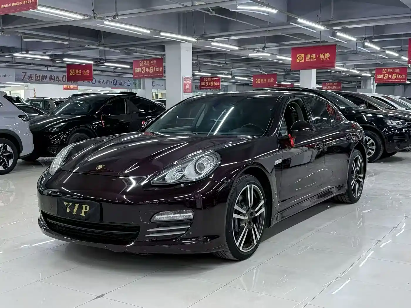 Porsche Panamera 2010 Panamera 4 3.6L