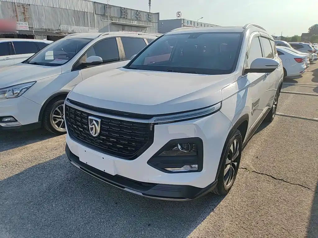 Baojun 530 2021 Global Vehicle Anniversary Edition 1.5T CVT Premium Connected 7-seater