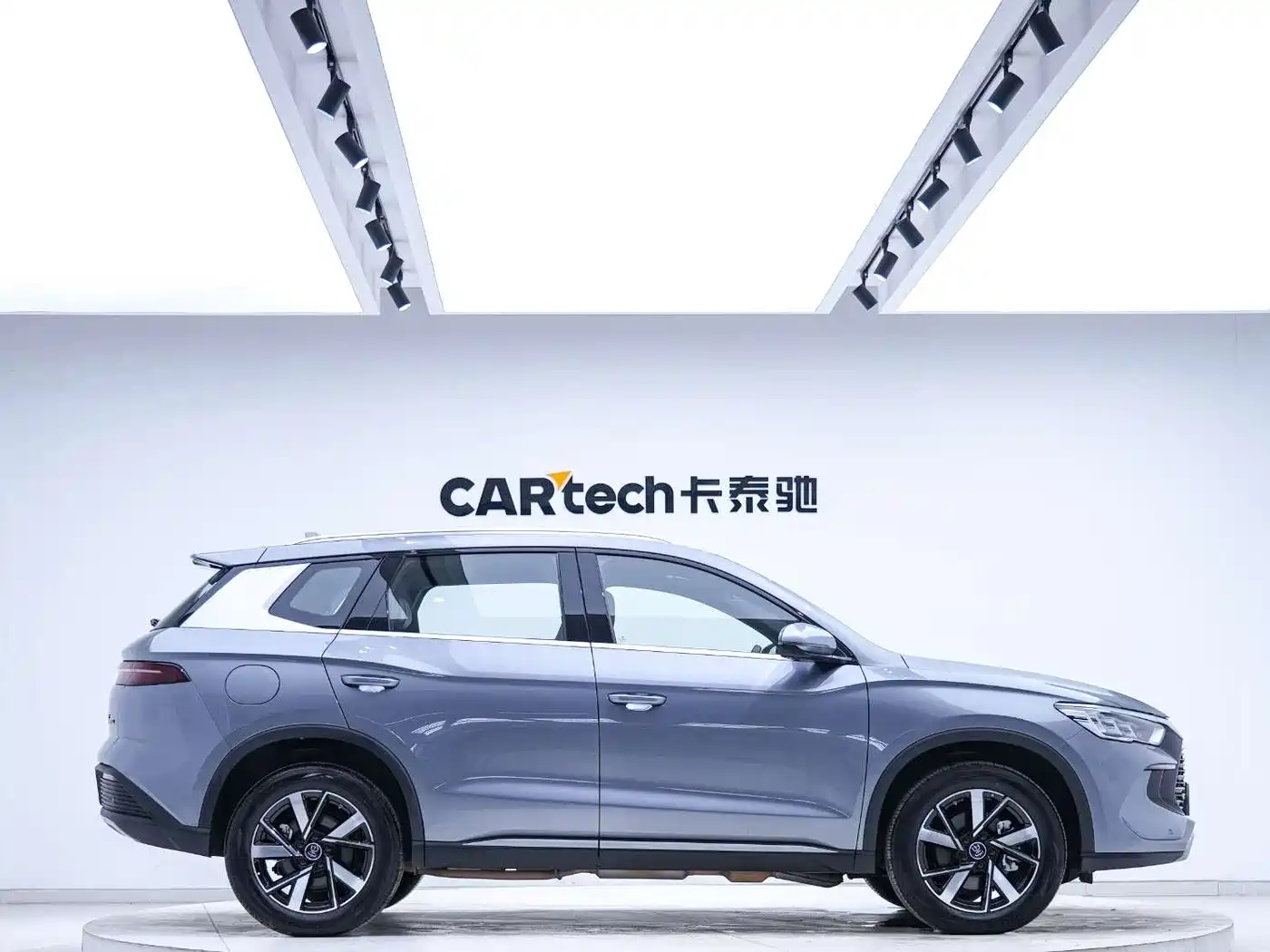 BYD Song Pro New Energy 2024 Glory Edition DM-i 71KM Pilot фото 2