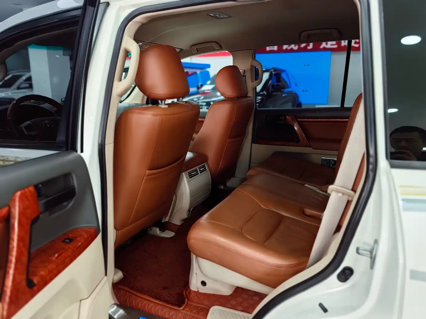Toyota Land Cruiser (Import) фото 11