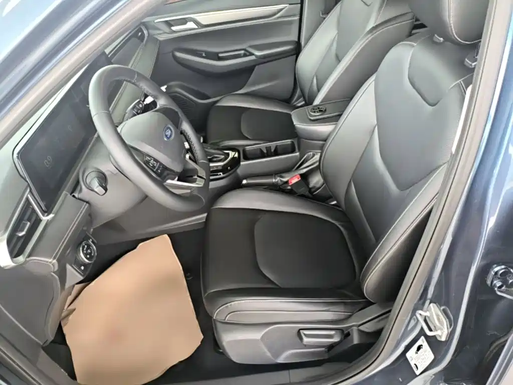 Ford Escort 2022 2021 1.5L Automatic Diamond Edition
