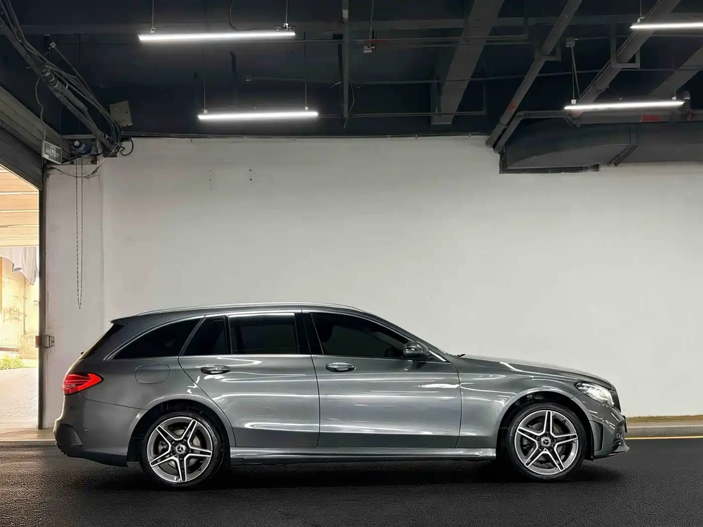Mercedes-Benz C-Class (Import) 2020 Facelift C 260 Station Wagon фото 9