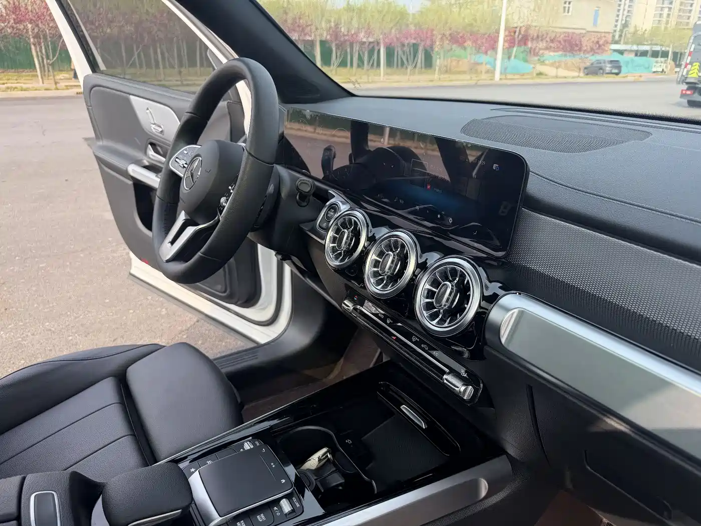 Mercedes-Benz GLB 2023 GLB 200 Dynamic фото 7