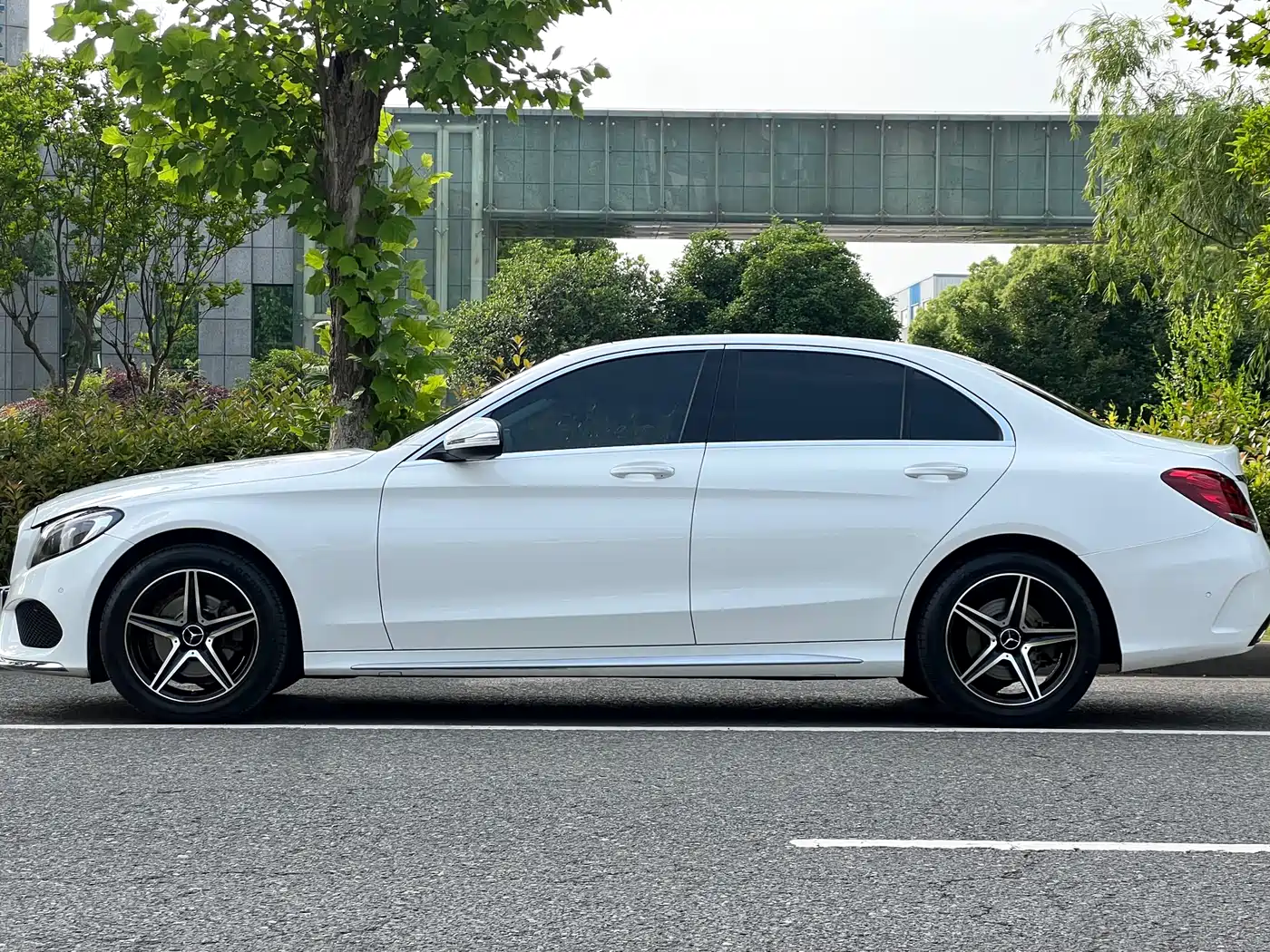 Mercedes-Benz C-Class 2016 C 200 L Sport фото 5