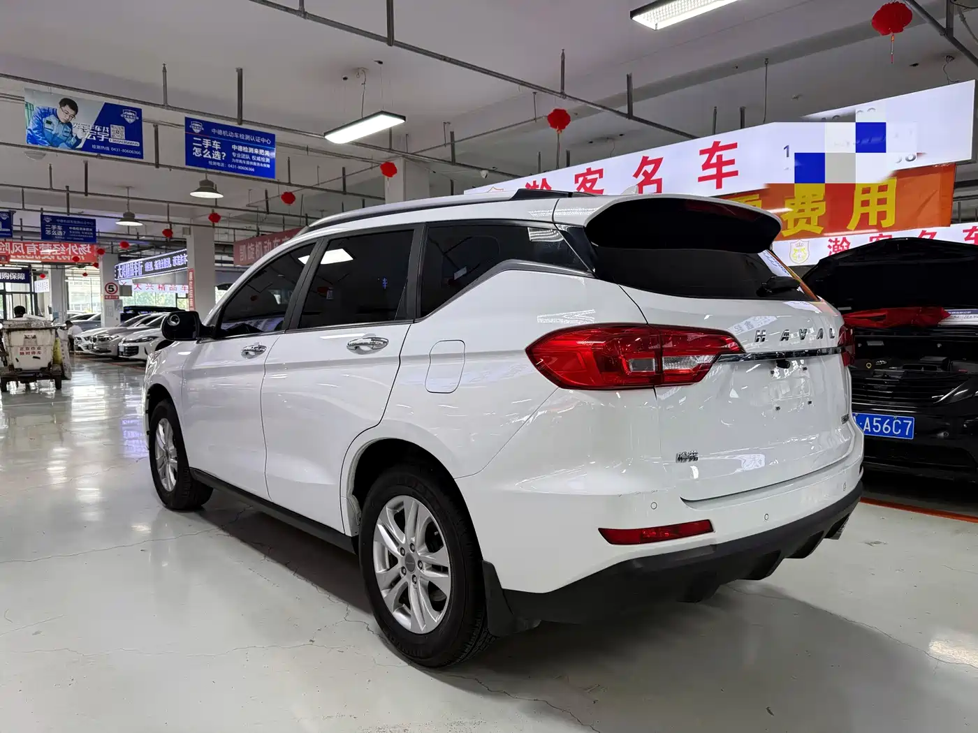 Photo 6 - Haval M6