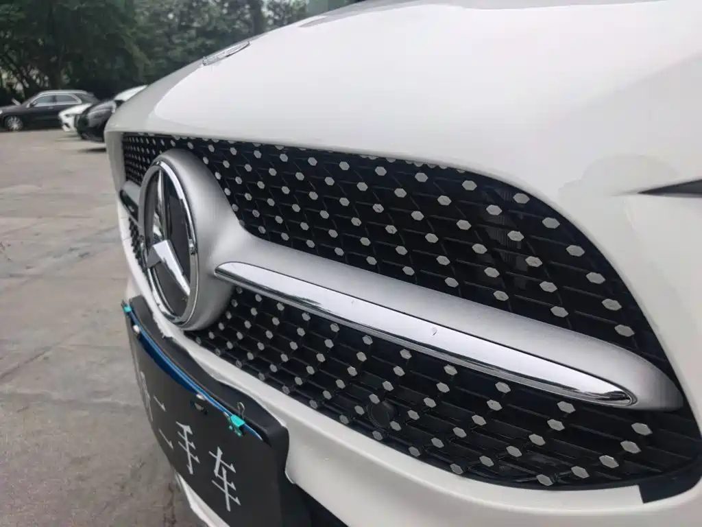 Mercedes-Benz A-Class, миниатюра 7