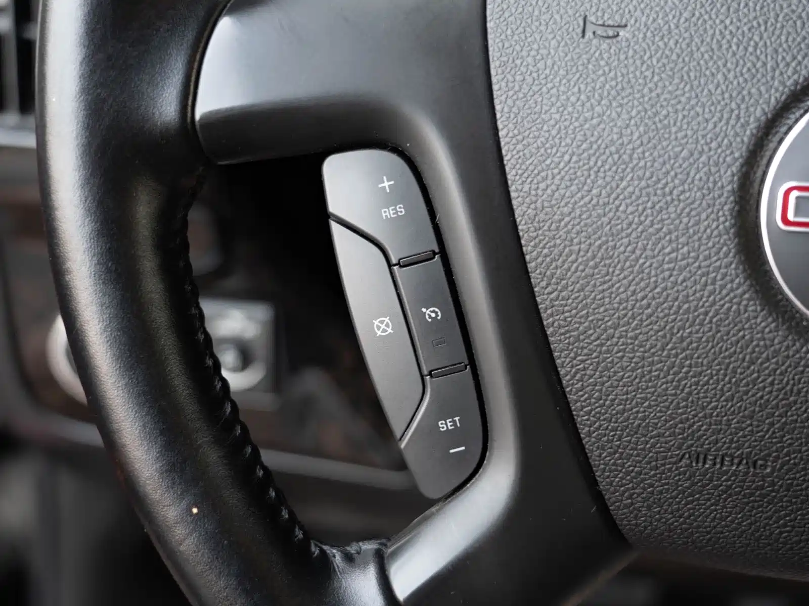 Photo 28 - GMC Savana